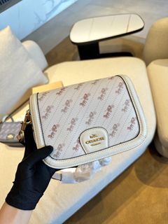 Coach Saddle 馬車滿版64210293415811110