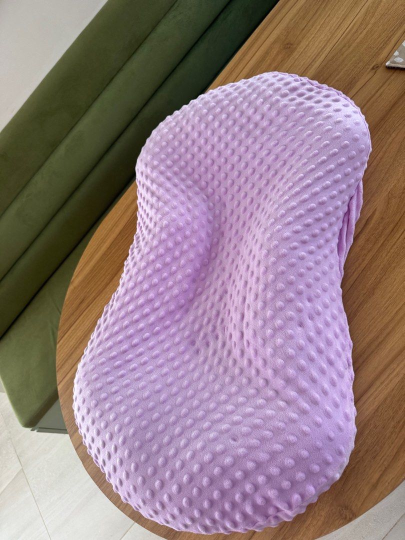 Cocoon Baby Lounger with 2 Covers (Category: Other Kids Furniture) located in Cavite. Submitted by cielinesid (Listing ID 1399065083, Image 3). Description: - Cocoon Baby Lounger (includes two covers) - Soft, purple design - Designed to cradle and support newborns - Provides a comfortable resting spot - Price: Php 700.