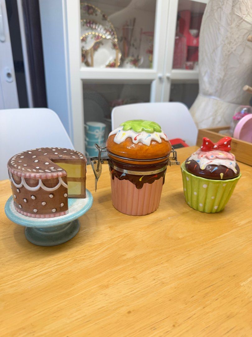 Cupcake design canister salt & pepper shaker (Category: Coffee & Tea Tableware) located in Manila. Submitted by camshomecollections888 (Listing ID 1399058182, Image 1). Description: Cupcake canister height: 4 1/2” P150 Cupcake coffee tea canister height:5 1/2” P320 Cake salt & pepper shaker P350.