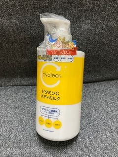 cyclear 維他命C身體乳 400ml64216658580355110