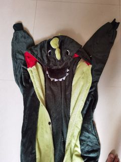 (Category: ) located in . Submitted by thursday100 (Listing ID 1399137132, Image 1). Description: .
