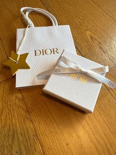 帶緞帶的Dior珠寶盒64212822230146110