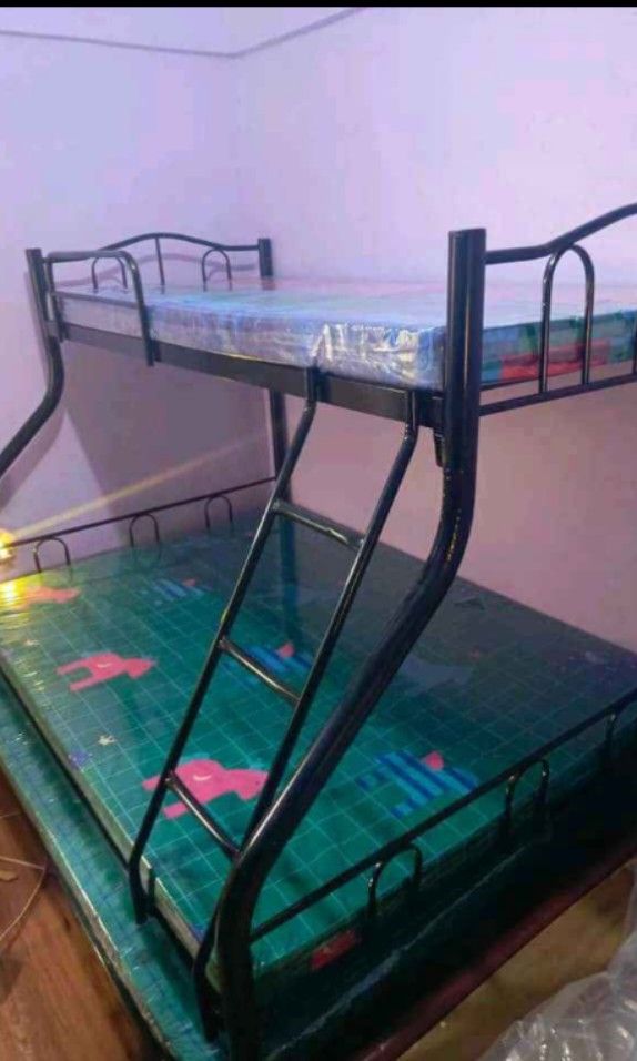 DOUBLE DECK RTYPE DOUBLE SIZE WITH PULL OUT WITH MATTRESS 4INCH (Category: Bed Frames & Mattresses) located in Manila. Submitted by jhengsellav (Listing ID 1399084588, Image 1). Description: ✅ BRAND NEW ✅ HEAVY DUTY ✅FULL WELD ✅ COMPLETE ACCESSORIES ✅ ONHAND ✔️FREE STALLATION ✔️CASH ON DELIVERY ✔️ ADDITIONAL DELIVERY FEE DIPENDE SA LOCATION. PM FOR INTERESTED INFO OR MESSEGE : ZERO 9 FIVE 4 TREE 3 SIX 8 EIGHT 3 TWO THANK YOU GOD BLESS 😊 mo.