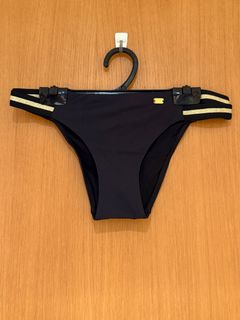 EA7 Emporio Armani 黑色比基尼泳褲64211993170818110