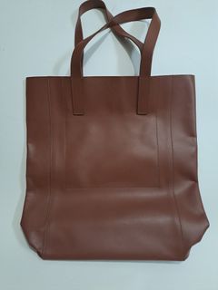 Everlane 意大利製皮革托特包64208540459394110