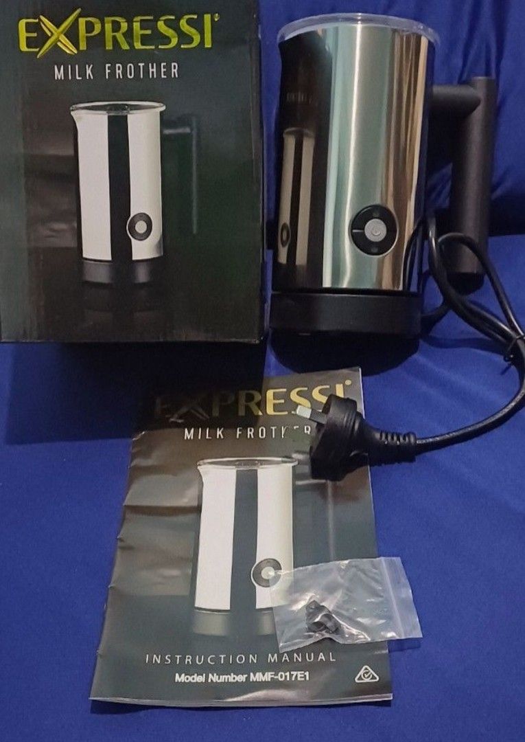 Expressi Milk Frother (Category: Coffee Machines & Makers) located in Marikina City. Submitted by dolliesandpastels (Listing ID 1399174429, Image 2). Description: Expressi Milk Frother working perfectly 220v.