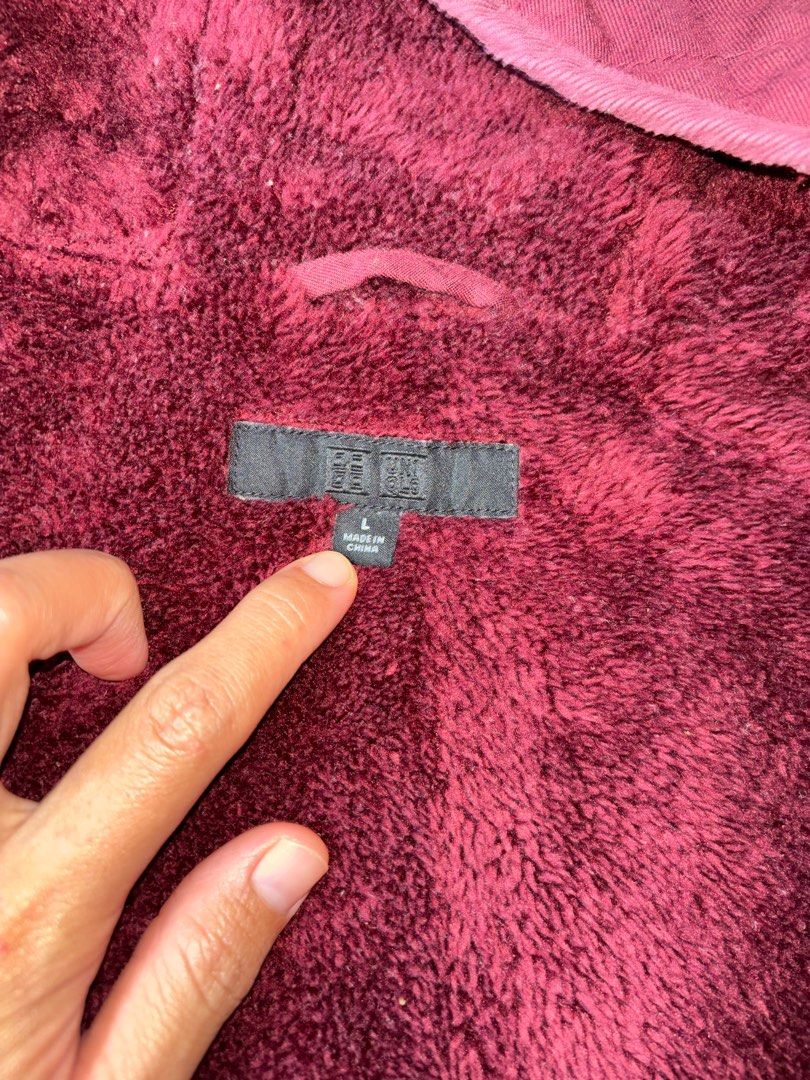 Fleece Jacket (Category: Coats, Jackets and Outerwear) located in Taiping. Submitted by aeeesa (Listing ID 1399089782, Image 3). Description: .