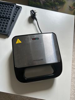 （分類：）位於 。 由 katewonggg 提交（商品編號 1399064119，圖片 1）。簡介： 。