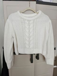 (Category: ) located in . Submitted by wardrobeez (Listing ID 1399053356, Image 1). Description: .