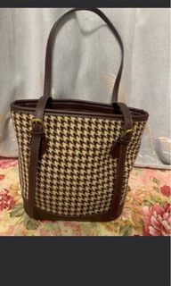 帶棕色皮革細節的千鳥格托特包64207223575171110
