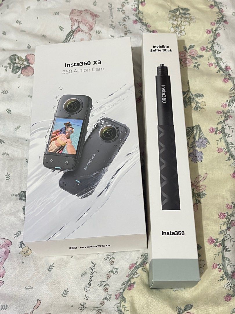 Insta360 X3 Action Cam -Get Set Bundle (Category: Cameras) located in Rizal. Submitted by mazeeee (Listing ID 1399207567, Image 2). Description: PRICE IS NEGOTIABLE NO ISSUE (scratches, cracks, or defectivity) RFS: Unused Item was received on Sept. 1 , 2025 Only been used 3 times Inclusions: - 114 Invisible Selfie Stick - 64GB microSD Card - Lens Cap - Charger Cable - Protective Pouch - Lens Cloth -With lens guard -With Tempered glass Proof of le