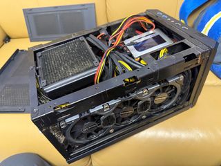 （分類：）位於 。 由 dimondred81 提交（商品編號 1399090351，圖片 1）。簡介： 。