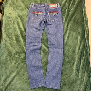 (Category: ) located in . Submitted by thrift.2.haven (Listing ID 1399237312, Image 1). Description: .