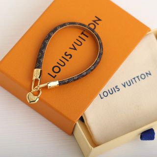 🌟官網授權商家🌟L * ouis V * uitton 皮手鍊 仲係經典嘅老花 monogram 小牛皮64212822089987110