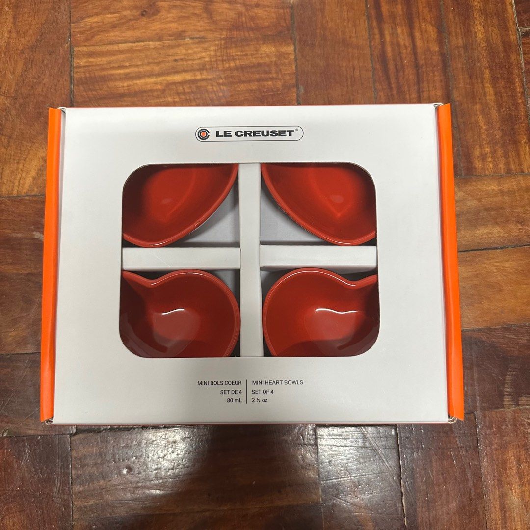 Le Creuset Mini Heart Bowls (Category: Other Kitchenware & Tableware) located in Quezon City. Submitted by blankiev (Listing ID 1399151676, Image 1). Description: RFS don’t use it declutter extra pasalubong from the US Guaranteed Authentic Original MOP Gcash GoTyme BDO MOD Lalamove JNT SCO.