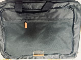 Lenovo 黑色手提斜孭兩月電腦袋64215451245571110