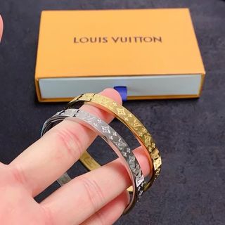 🌟官網授權商家🌟LV 路易威登字母雕刻窄版手鐲64212822097025110