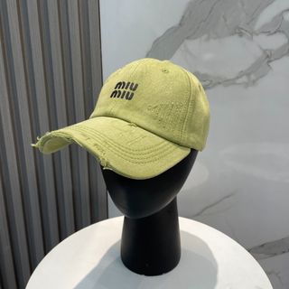 Miu Miu New Solid Color Baseball Cap64219498910849110