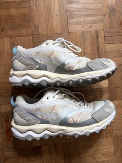 （分類：）位於 。 由 iverson1234 提交（商品編號 1399088305，圖片 1）。簡介： 。