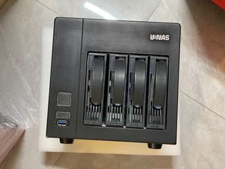 NAS Chassis64217125183873110