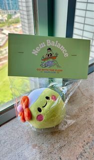 New Balance Boy Chill in Vacation Wave Club Keychain 波鞋 掛飾 限定 椰子 椰青 公仔64212190451841110