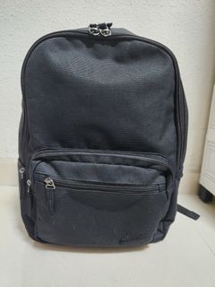 (Category: ) located in . Submitted by mygoodstuff.sg (Listing ID 1399204277, Image 1). Description: .