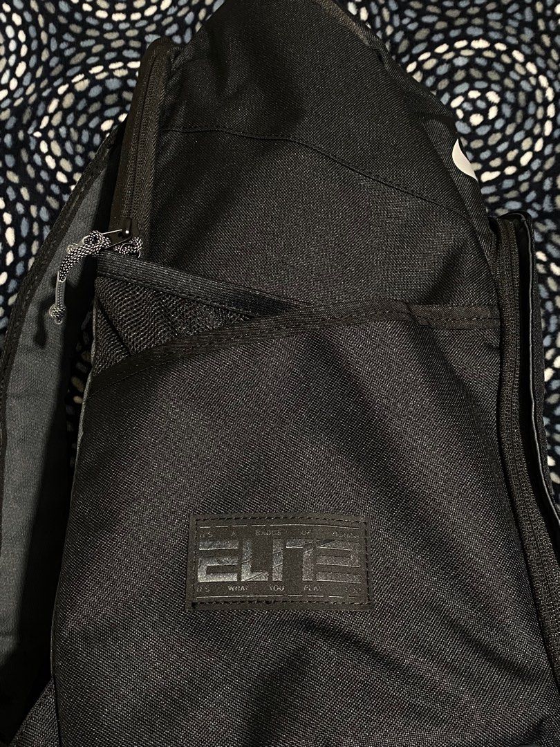 Nike elite bag (Category: Backpacks) located in Manila. Submitted by nickoelmor72521 (Listing ID 1399099882, Image 3). Description: Brand new Original Authentic 100% Pick up✅ LBC✅ Lalamove✅ PAGE: Nicky’s Online Stuffs .