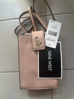 Nine West 粉色斜挎手機包64211132615809110