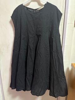 Petit Fleur Black Vest 黑色無袖上衣64213658907907110