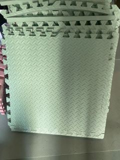 （分類：）位於 。 由 jflia 提交（商品編號 1399088331，圖片 1）。簡介： 。