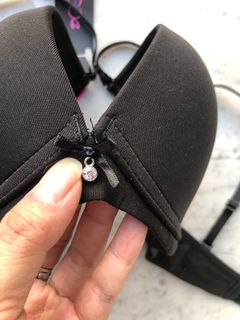 【包順豐】泰國名牌Sabina純黑閃石吊飾Extra Sponge push up & Low Neck Line 胸圍64213021262849110