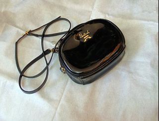 ♻️以物易物♻️Salad 黑色斜孭袋♻️64211132645763110