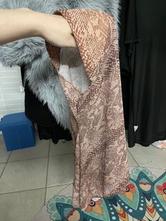 Sand colour cappuccino beige brown pattern hijab Muslim head scarf 沙漠淺啡色圖案方便頭套 穆斯林中東印尼頭巾64217368419969110