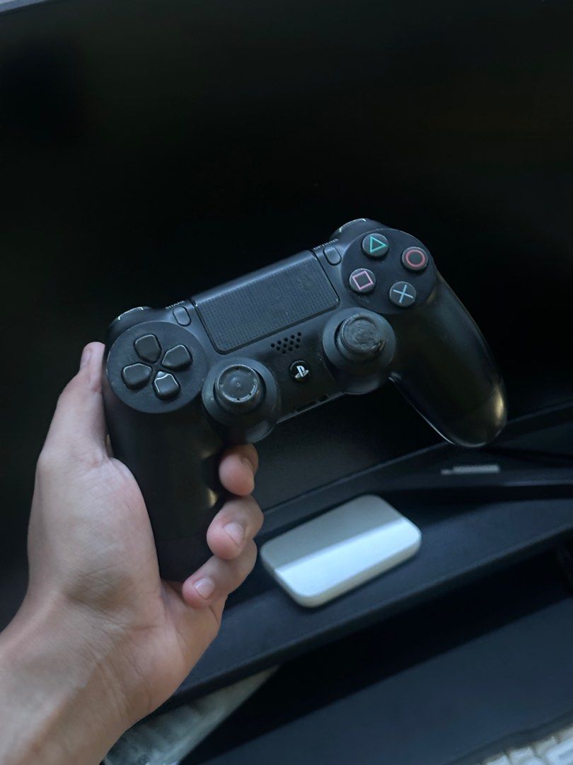 Sony PlayStation 4 Pro 1TB Console (Category: PlayStation) located in Bocaue. Submitted by a1con (Listing ID 1399103901, Image 3). Description: LAST PRICE! LAST PRICE! CAN ONLY DO MEETUPS NEAR BULACAN OR PICKUP. - PlayStation 4 Pro 1TB console - Includes DualShock 4 wireless controller - Includes USB data cable - Supports 4K HDR gaming - System software: 11.52 - Color: Black - Original box included Can do 8k with GTA and RDR2 game.