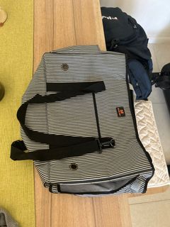 黑白色條紋手提袋配肩帶64210053746051110