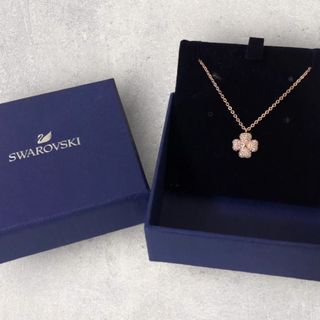 減價❤️Swarovski Latisha 粉紅色花朵鏈墜 64213023475330110