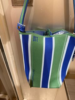 The Common Ground 條紋斜挎包64212407028355110