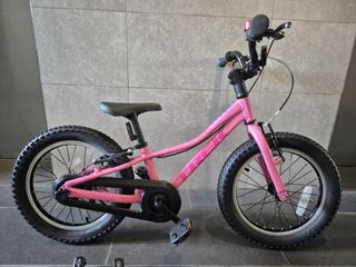(Category: ) located in . Submitted by bestbuy1986 (Listing ID 1399059600, Image 1). Description: .