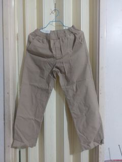 Uniqlo純棉褲64218456372481110