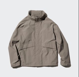 Uniqlo Windproof stand blouson風衣外套64207655810434110