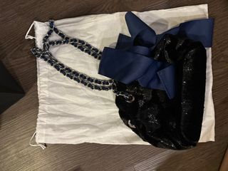(Category: ) located in . Submitted by bunnychen (Listing ID 1399210920, Image 1). Description: .
