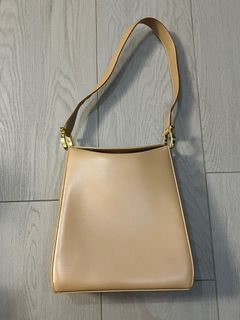 （分類：）位於 。 由 leunginnn 提交（商品編號 1399100464，圖片 1）。簡介： 。