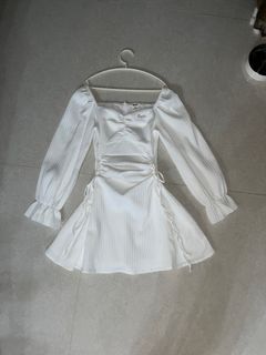 白色長袖迷你裙64216902854658110