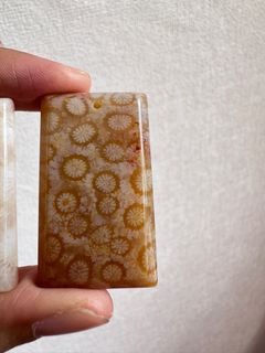 微透 清晰花 珊瑚玉吊墜 無事牌64229675925251110