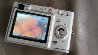 （分類：）位於 。 由 percyckc 提交（商品編號 1395953875，圖片 1）。簡介： 。