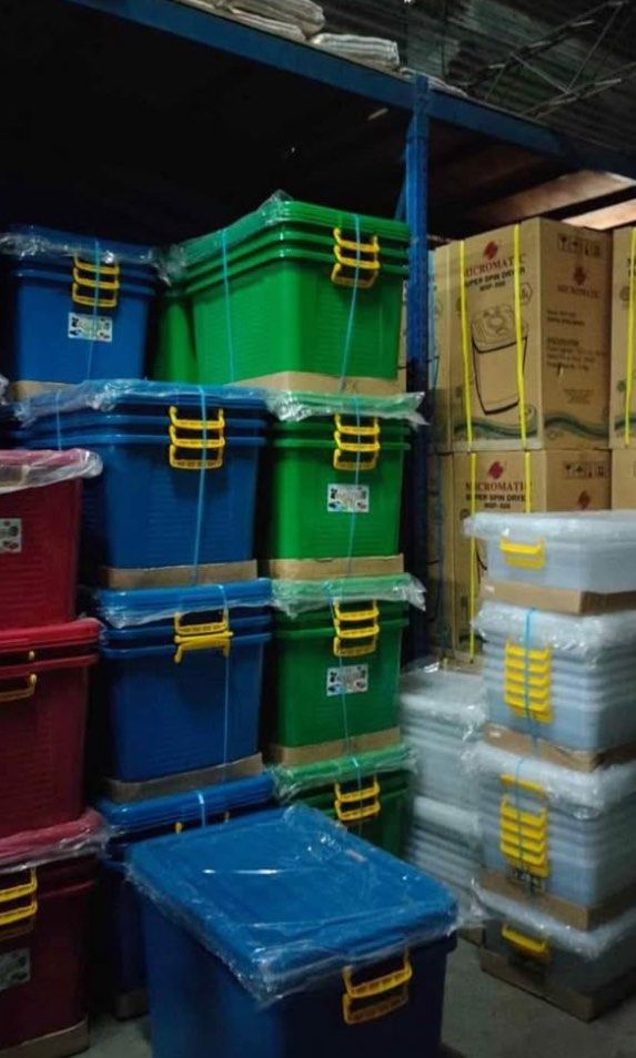📩 ON HAND NO MINIMUM STORAGE BOX WITH WHEELS AND HANLDES (Category: Storage Boxes & Baskets) located in Manila. Submitted by kellychz (Listing ID 1396021632, Image 1). Description: ☑️ On hand storage box ✔️☑️ Mura & big discount sa bulk orders 🔹 maganda quality 🔹 super sale 🔹 on hand 🔹 makapal 💕 mode of payment: cod / gcash .