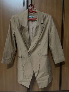 (Category: ) located in . Submitted by shopaholla (Listing ID 1396044751, Image 1). Description: .