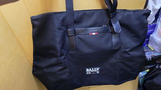 （分類：）位於 。 由 tomng4 提交（商品編號 1396053403，圖片 1）。簡介： 。