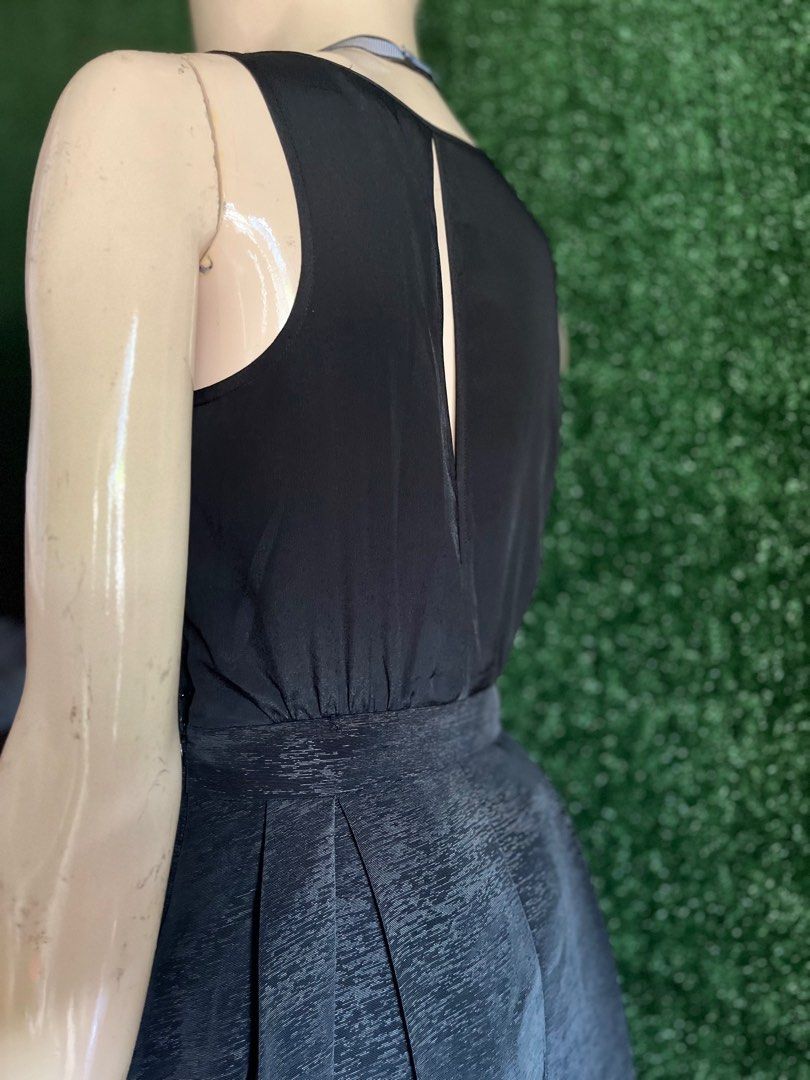 BCBG Generation Black Dress (Category: Dresses) located in Angeles City. Submitted by goodbuysathome (Listing ID 1395952861, Image 3). Description: - BCBG Generation black dress - Size xs- small womens - Pleated skirt - Unique neckline with silver embellishments - Keyhole back - Side zipper with button details - Approximately 30 inches long Measurements on photos Add sf 64 Gcash payment .