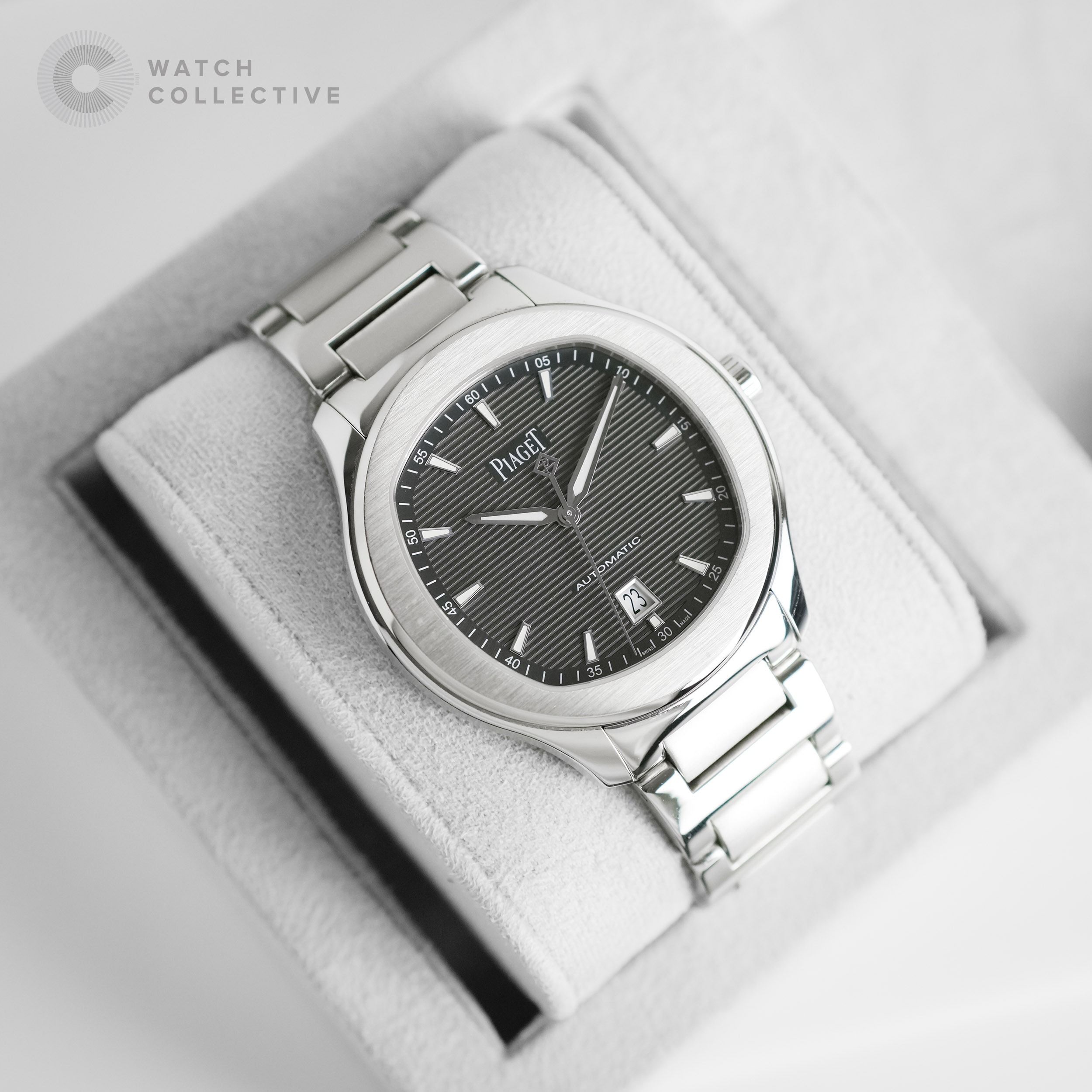 📦Complete Set📝Piaget Polo S Stainless Steel 42mm automatic G0A41003 (Category: Watches) located in Singapore. Submitted by watchcollective (Listing ID 1395972319, Image 1). Description: Piaget Polo S Stainless Steel 42mm automatic Reference Number: G0A41003 Condition: Lightly Used Comes with: Complete Set Size: 42mm Case Material: Stainless Steel Strap Material: Stainless Steel Dated: Jan 2022 SKU: PG-W45931-0001 --- Pm to reach out for more in